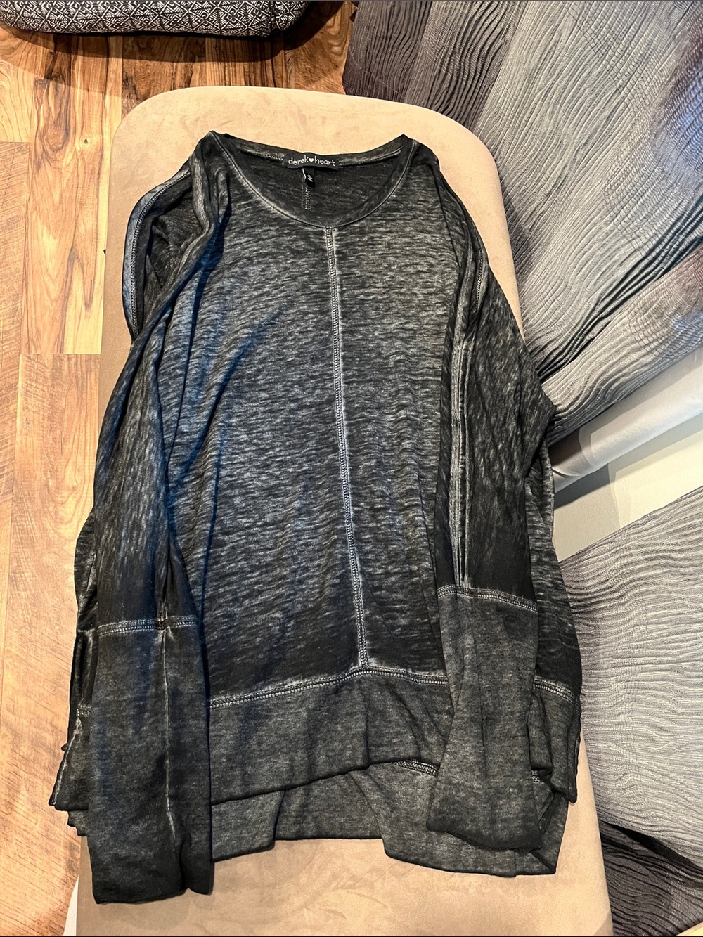 Derek Heart Cold Shoulder Long Sleeve Top in Charcoal Gray